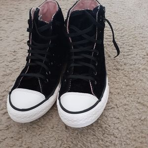 Little Girls Velvet Sparkle Converse